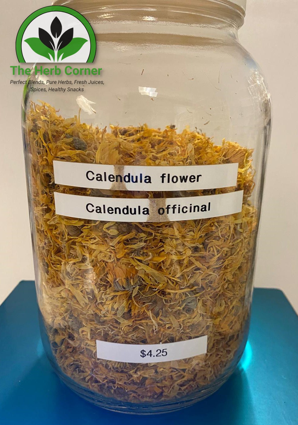 calendula flower (calendula officianal) 4.25 calendula flower (calendula officianal) 4.25